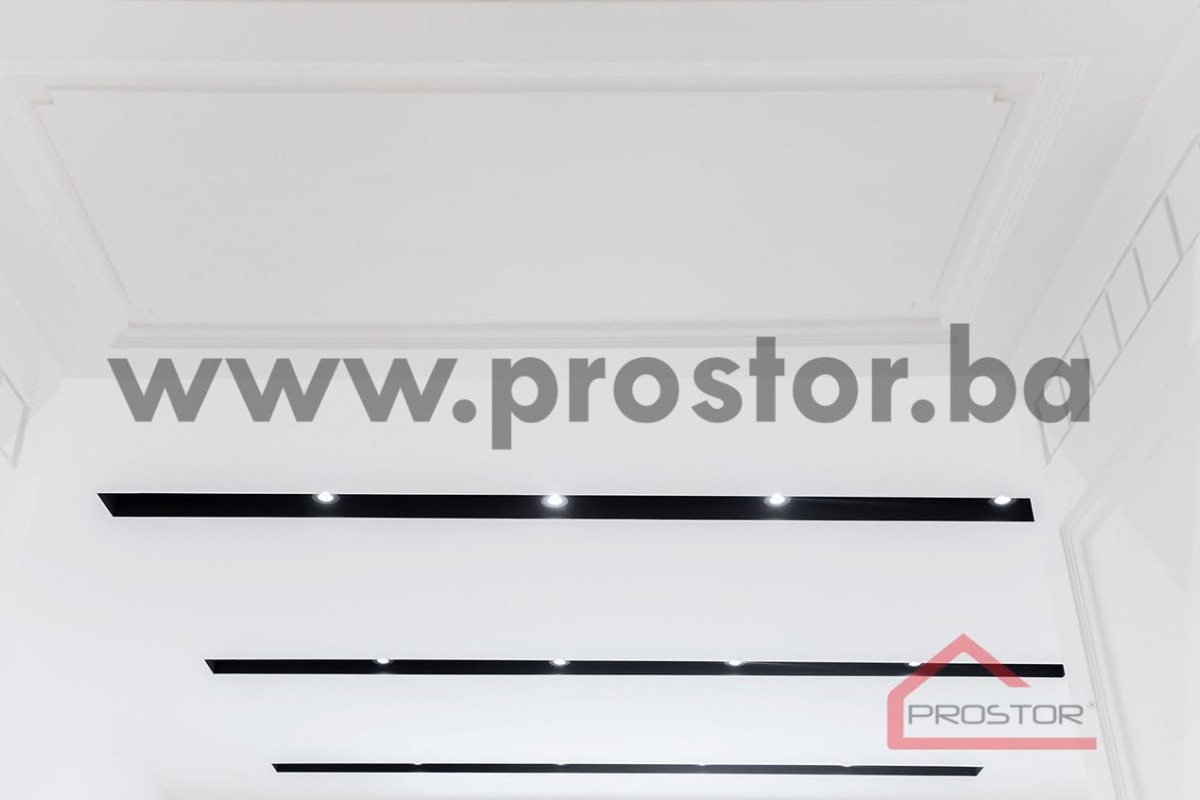15 Detalj spusteni strop i prolaz