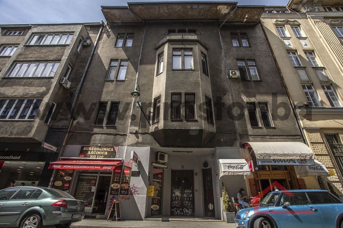 24 Zgrada
