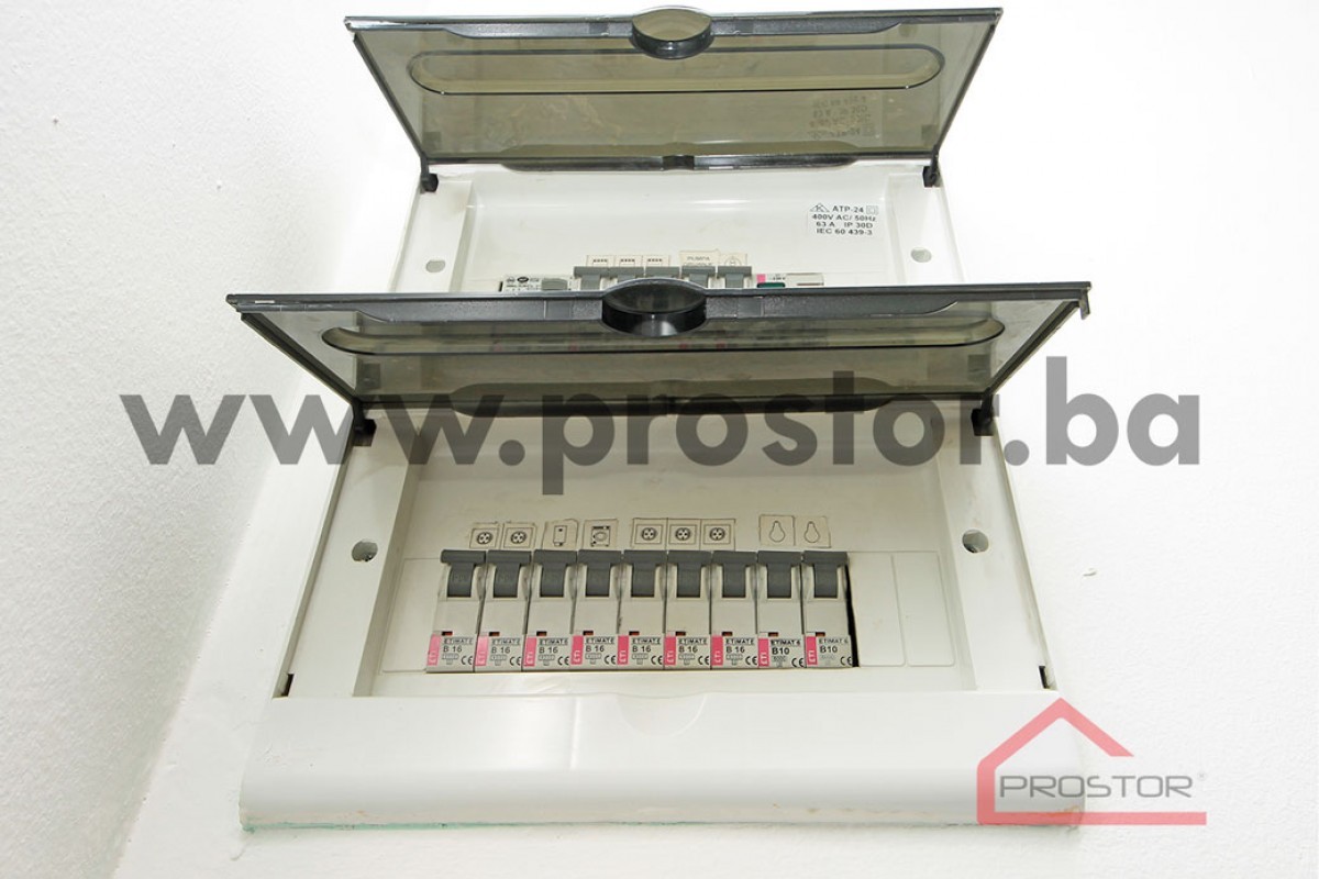 12 Detalj Automatski osigurači