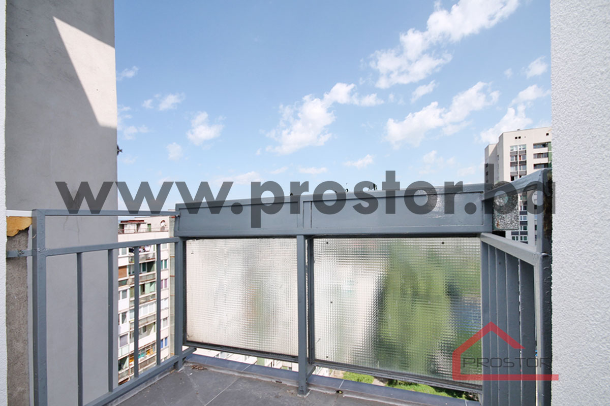 12 Balkon iz spavaće sobe 1