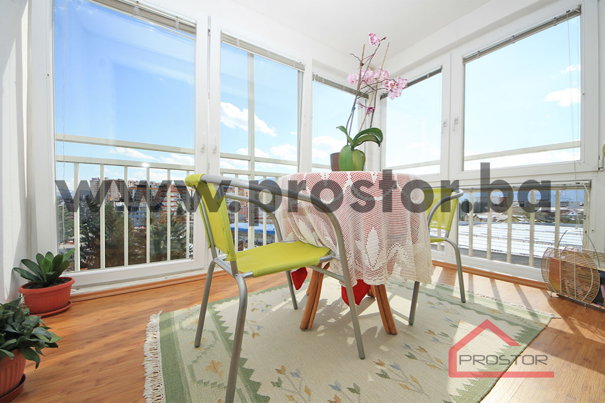 1 Ustakljeni balkon