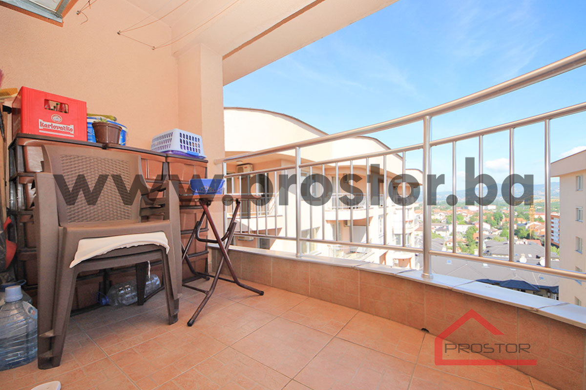 12 Balkon