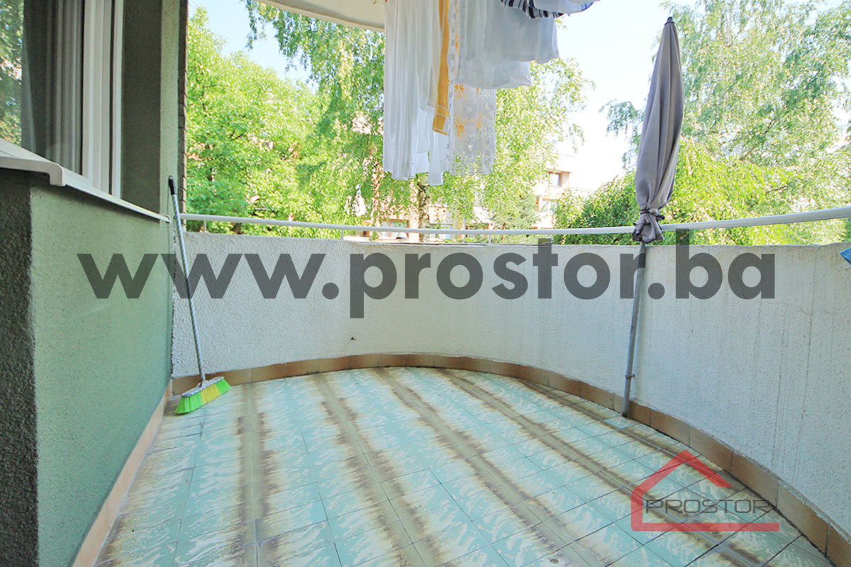 11 Balkon
