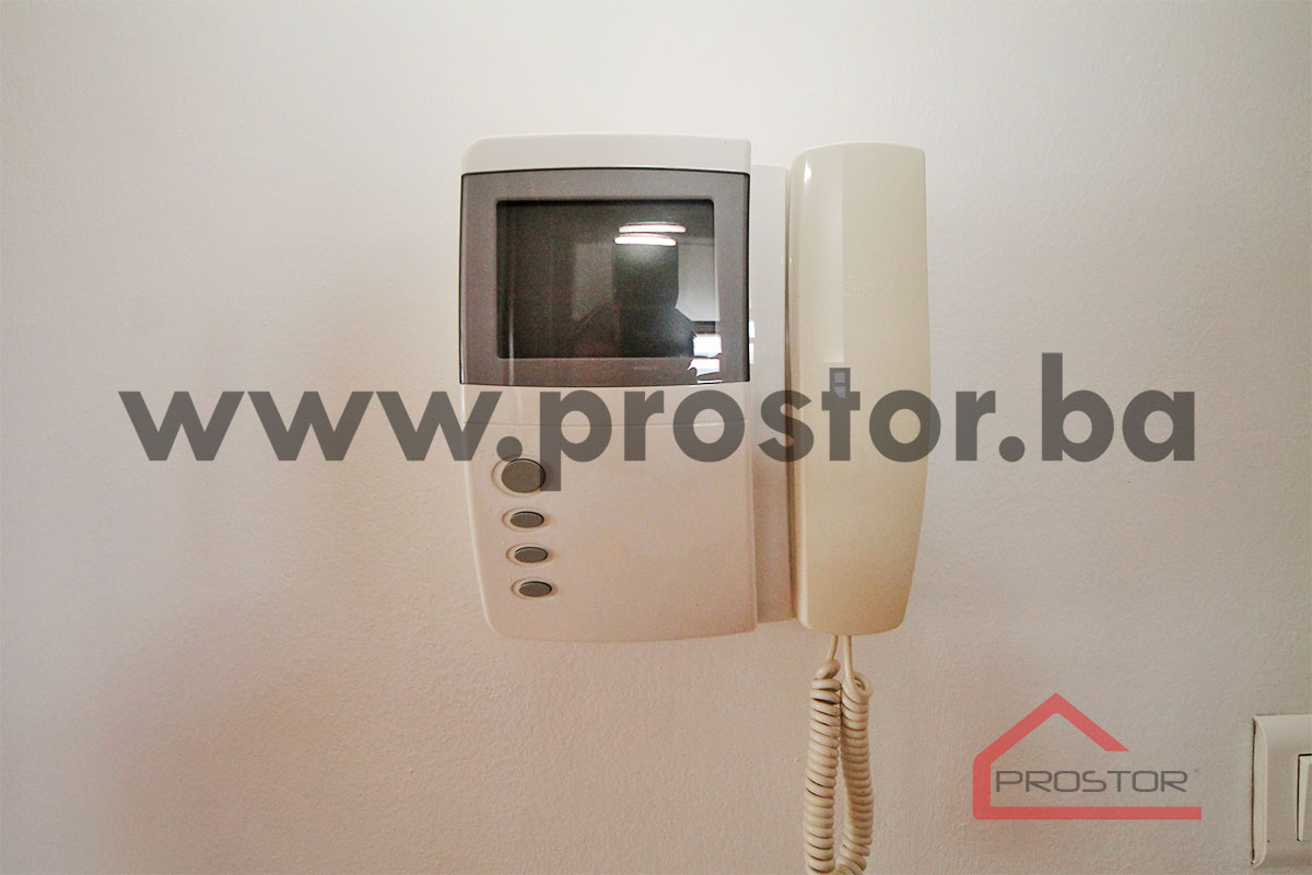 14 Detalji interfon