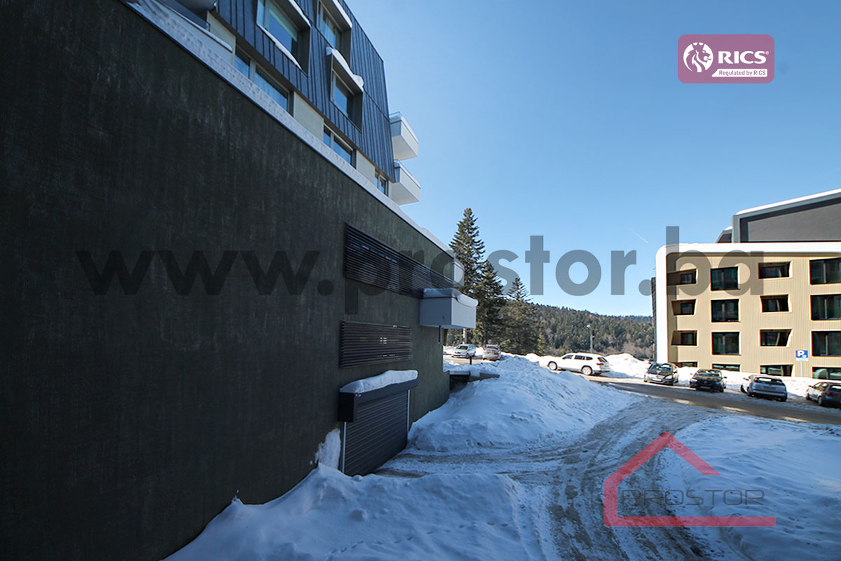 1 Pogled