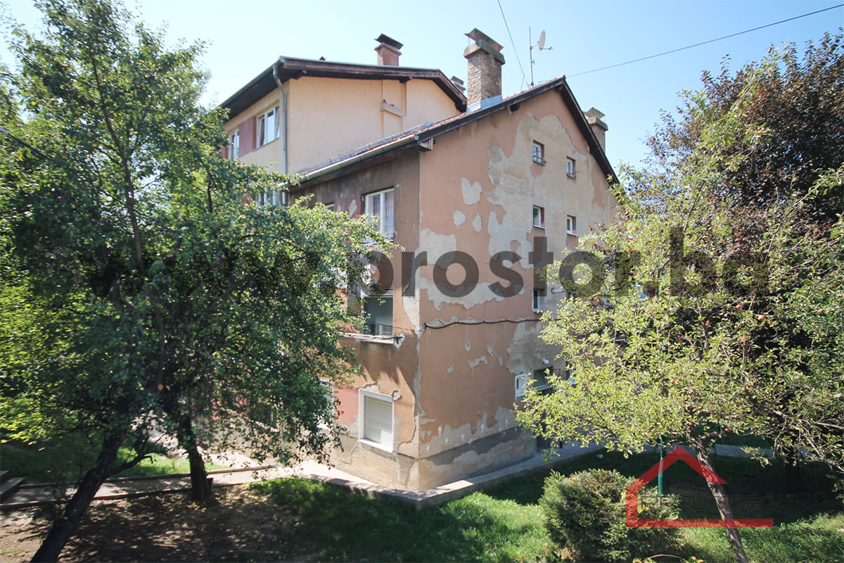 17 Zgrada