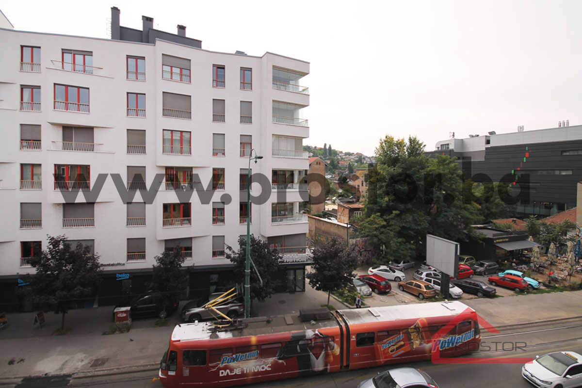 15 Pogled dnevni boravak