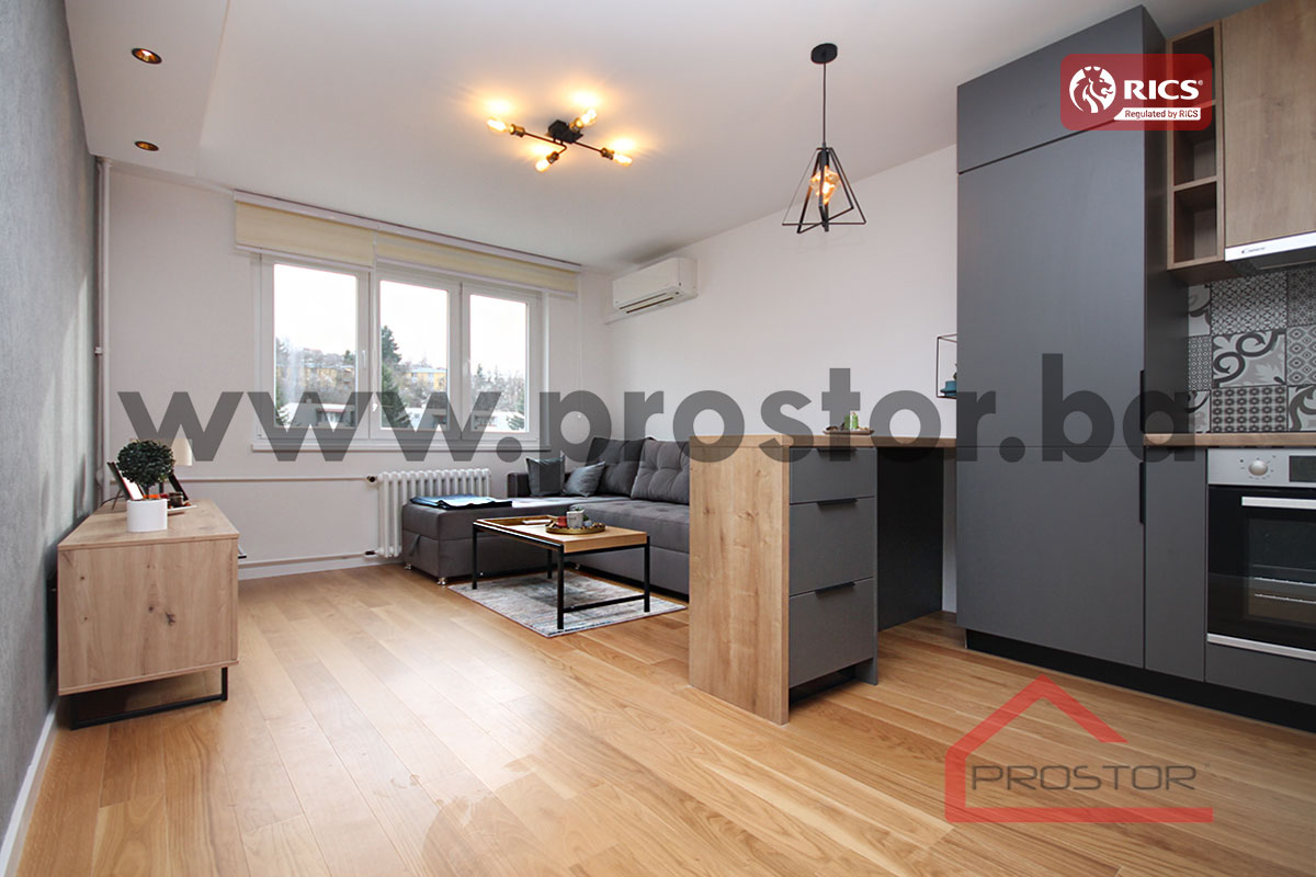 1 Dnevni boravak s kuhinjom sl1