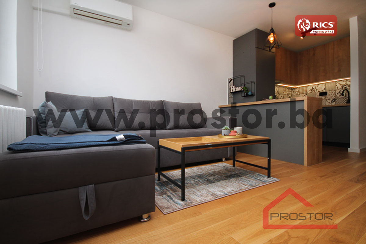 2 Dnevni boravak s kuhinjom sl2