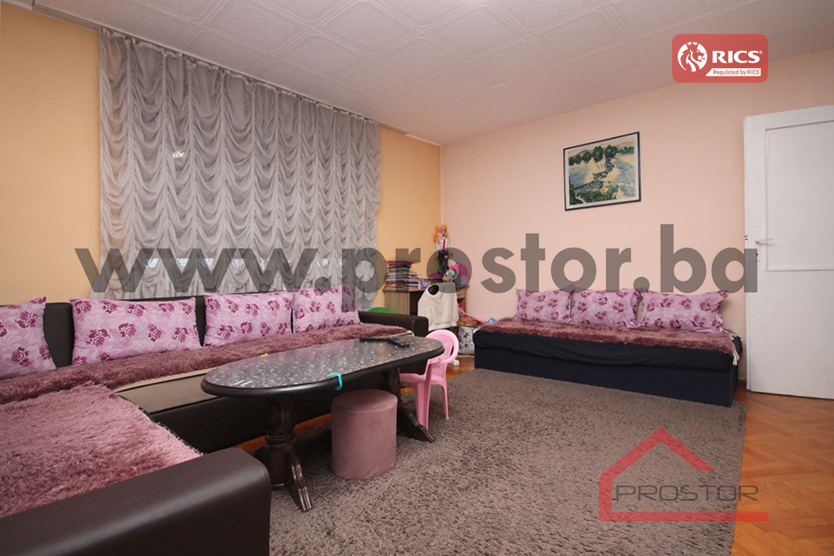 2 Dnevni boravak sl1