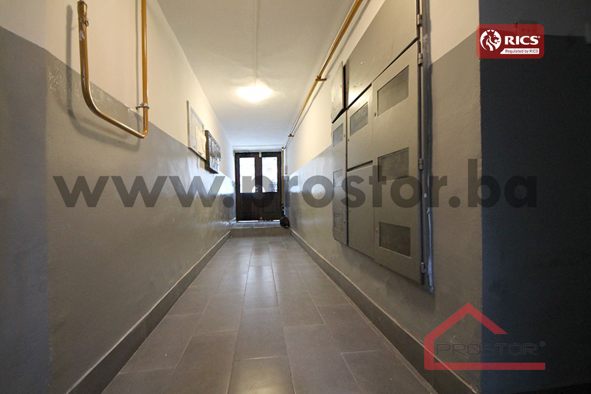 9 Haustor sl_2