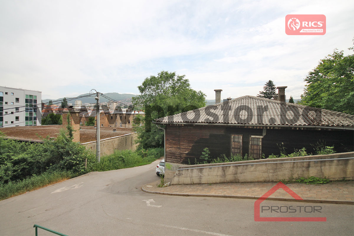 16 Pogled sl2