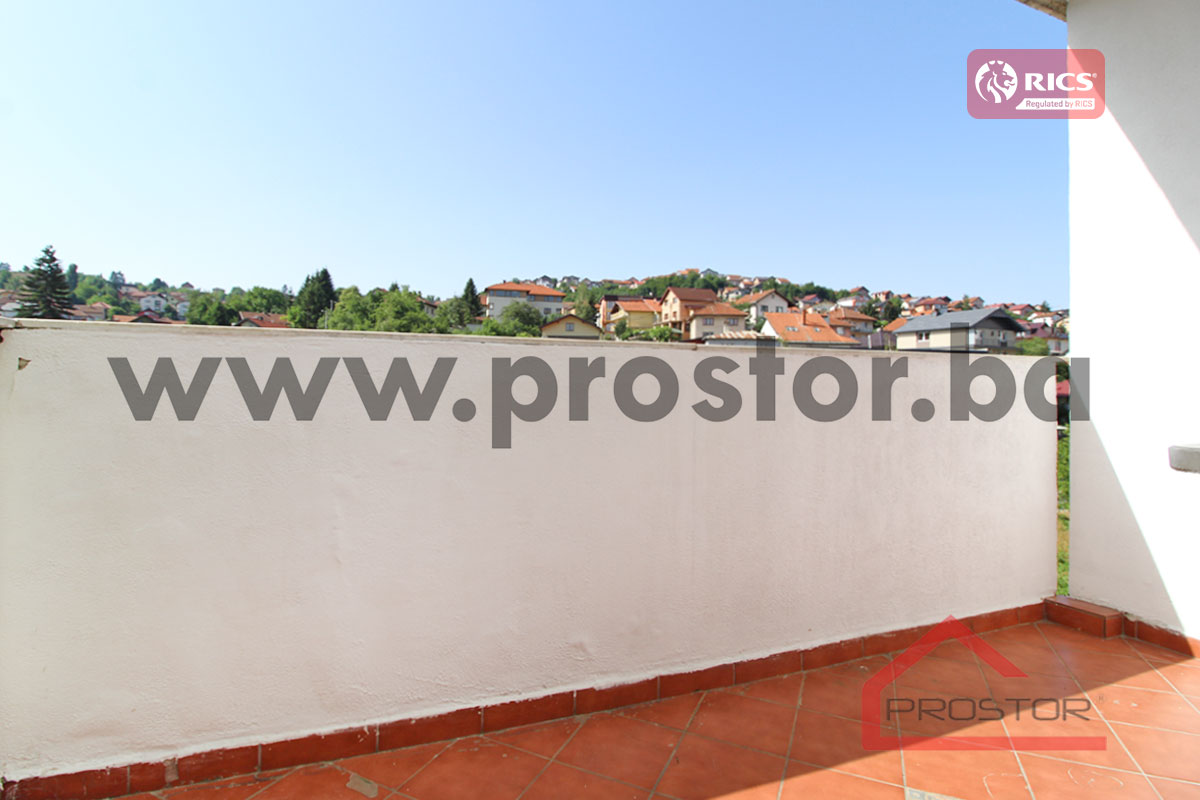6 Balkon iz dnevnog boravka