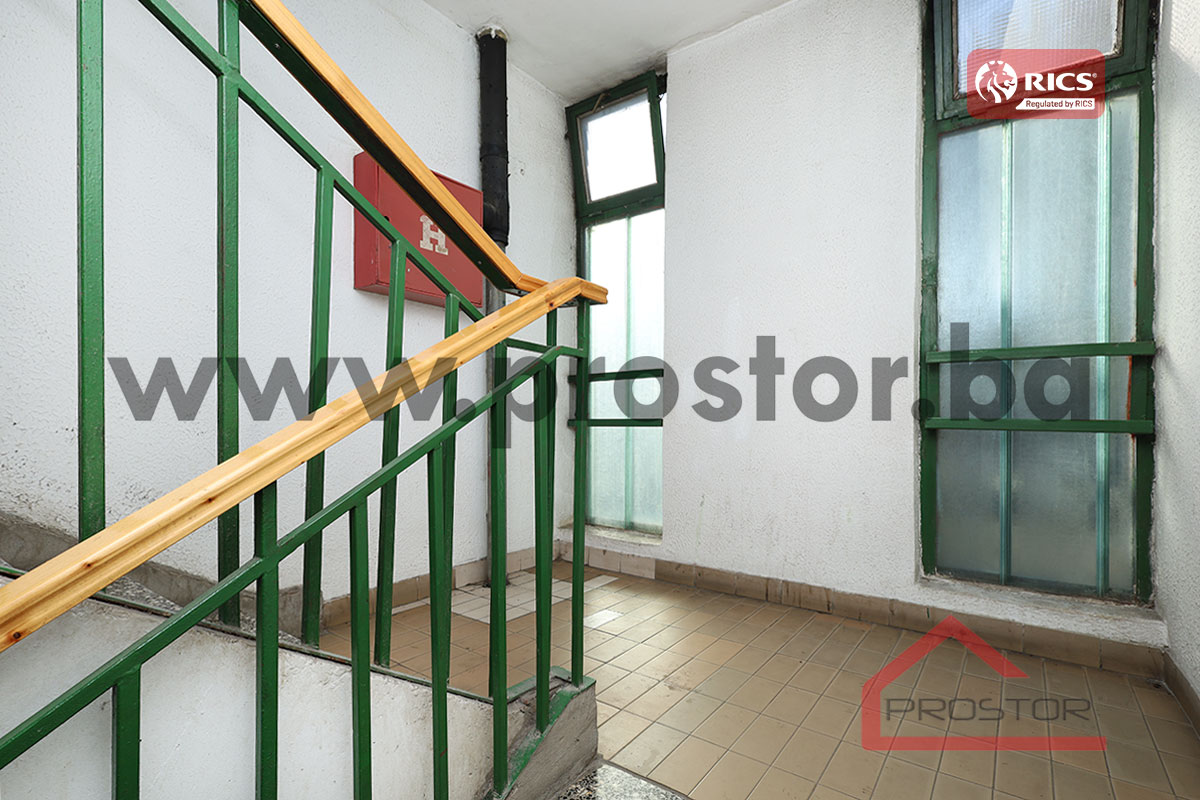 26 Haustor sl1