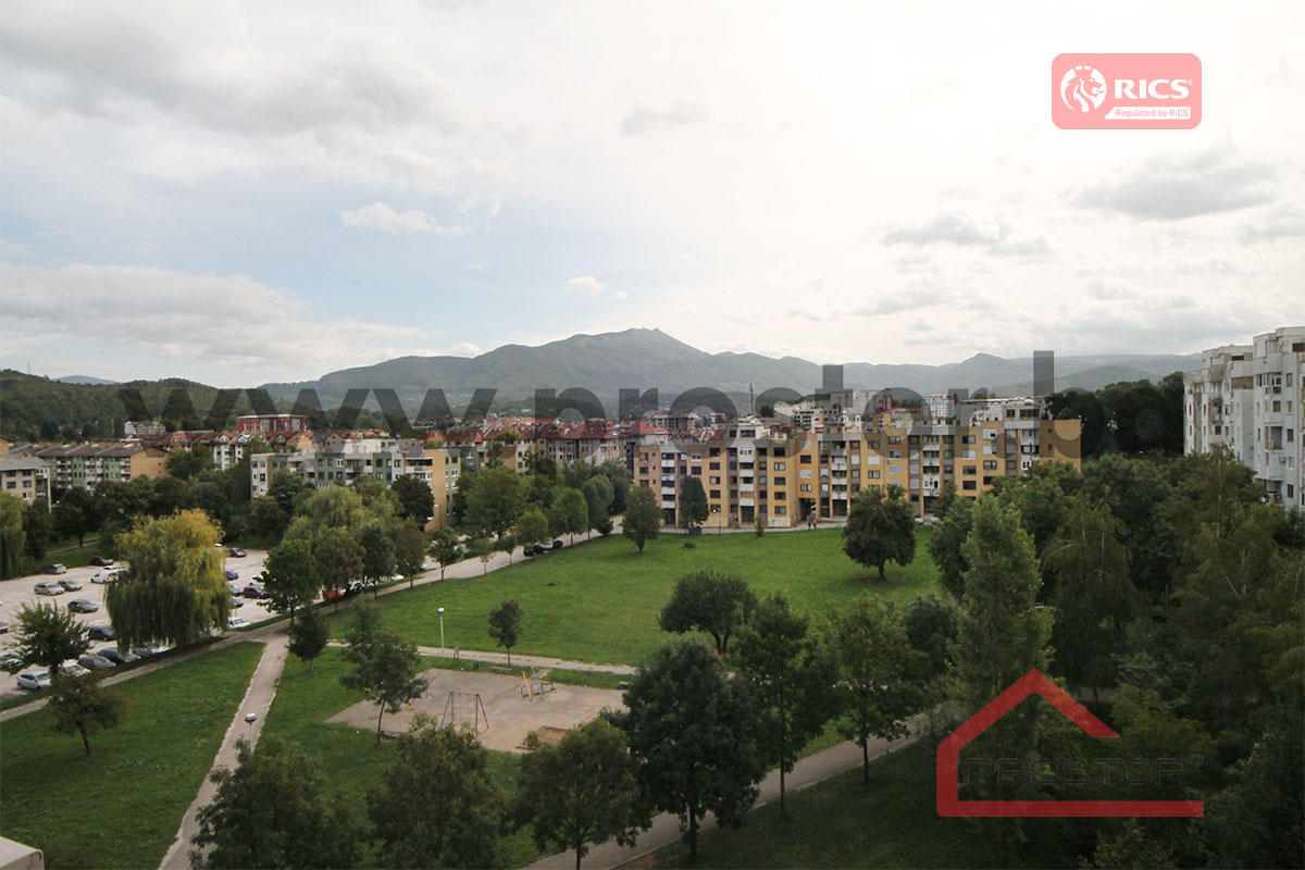 19 Pogled_Istok
