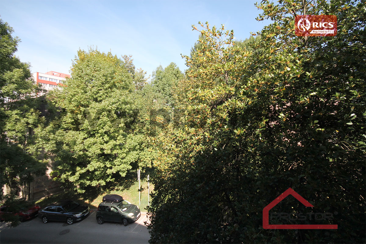 13 Pogled balkon