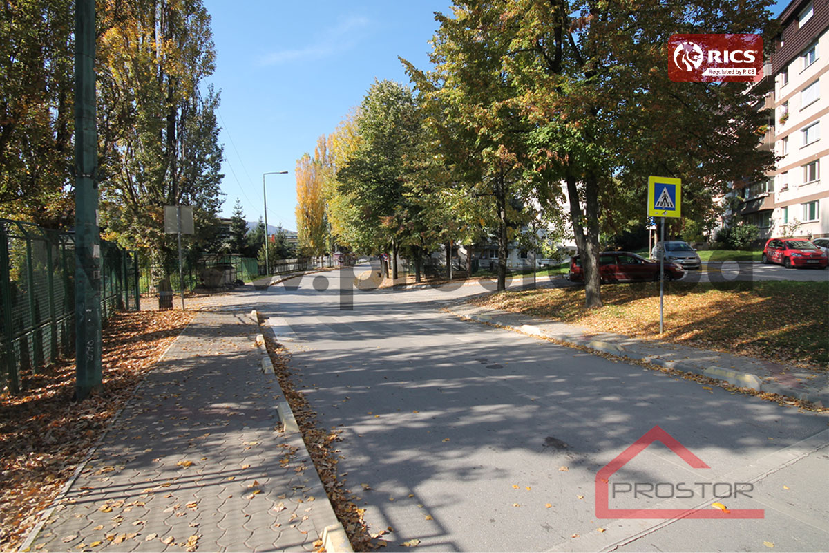 16 Okruženje