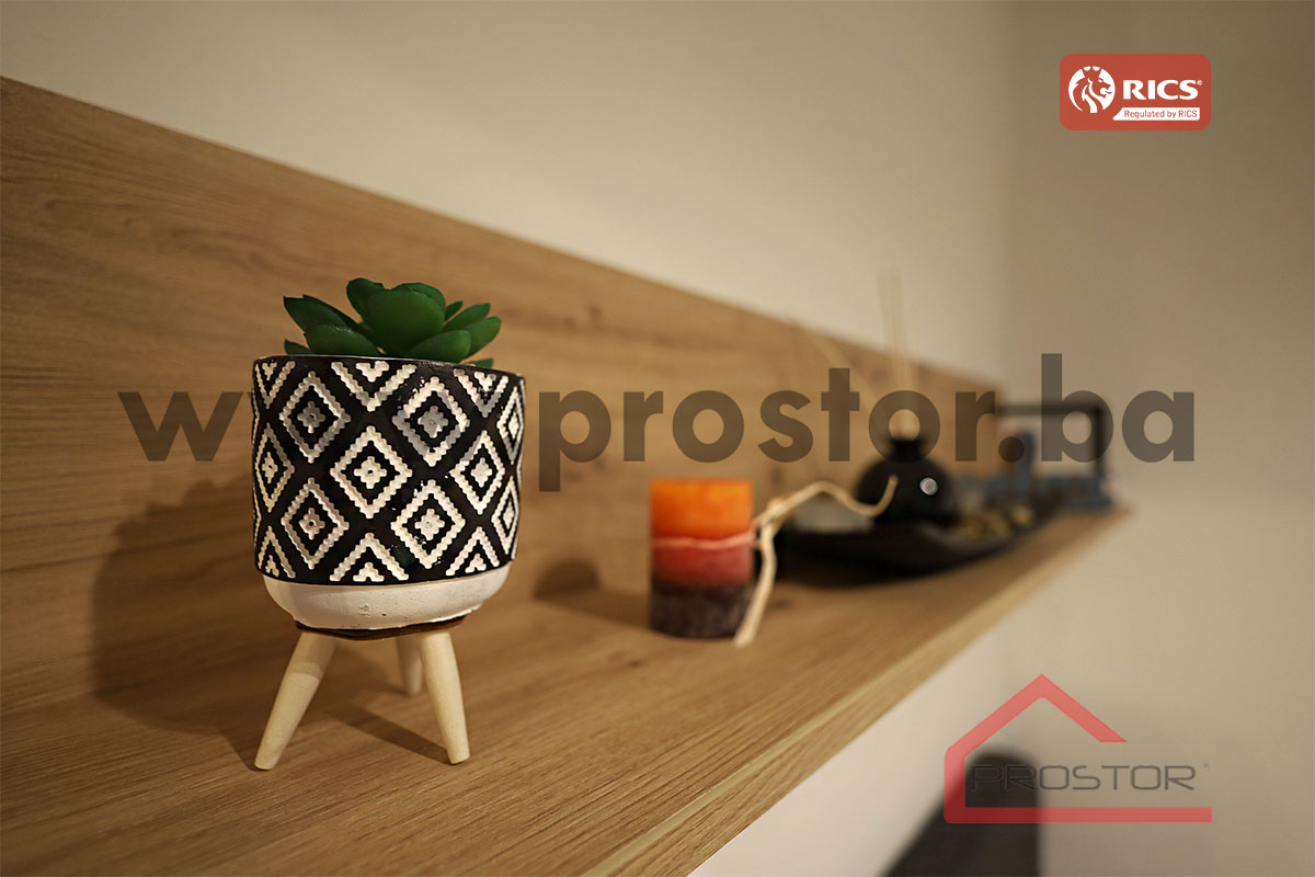 12 Spavaca soba - detalj