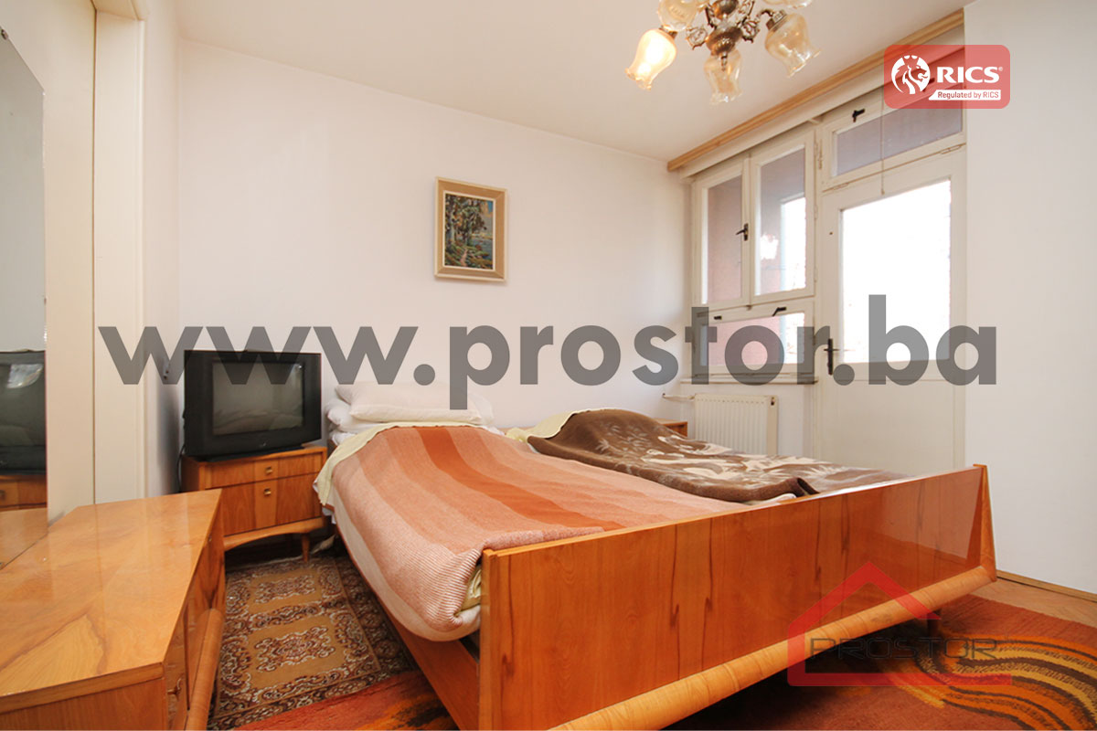 5 Spavaća soba sl1