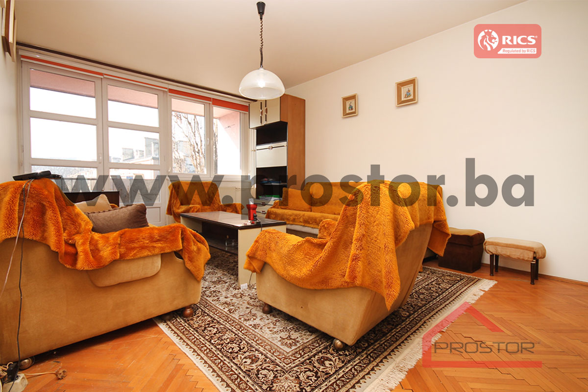 2 Dnevni boravak sl1