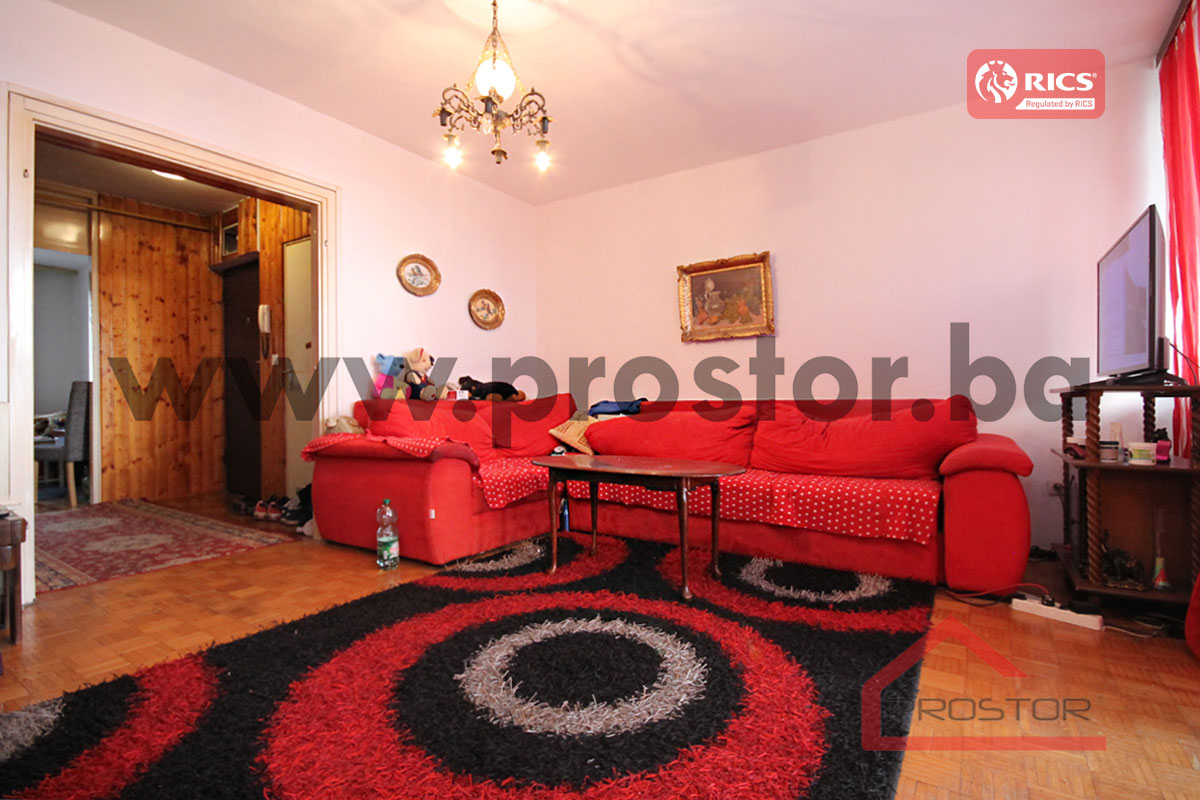 2 Dnevni boravak sl1