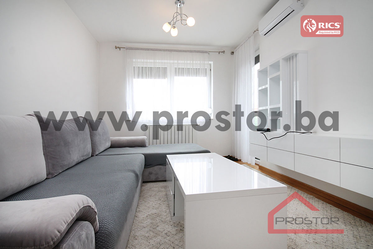 4 Dnevni boravak sl2