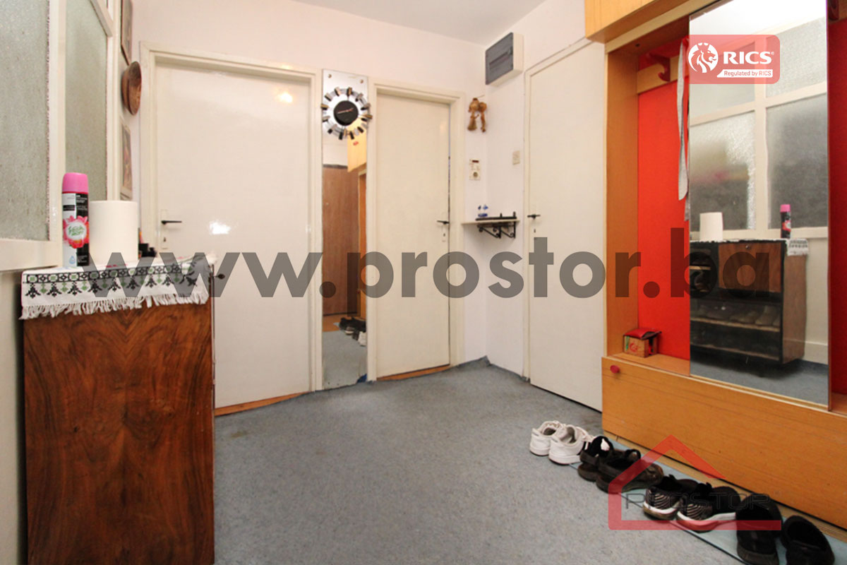 12 Predsoblje sl1