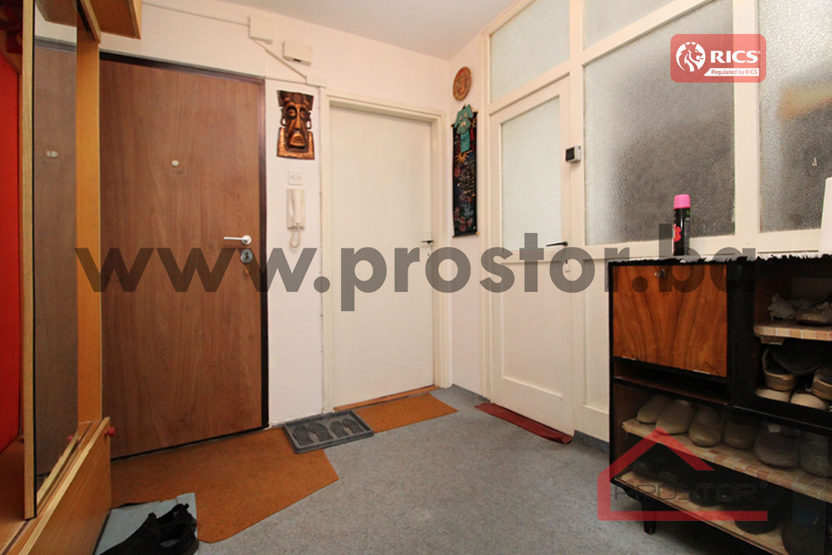 13 Predsoblje sl2