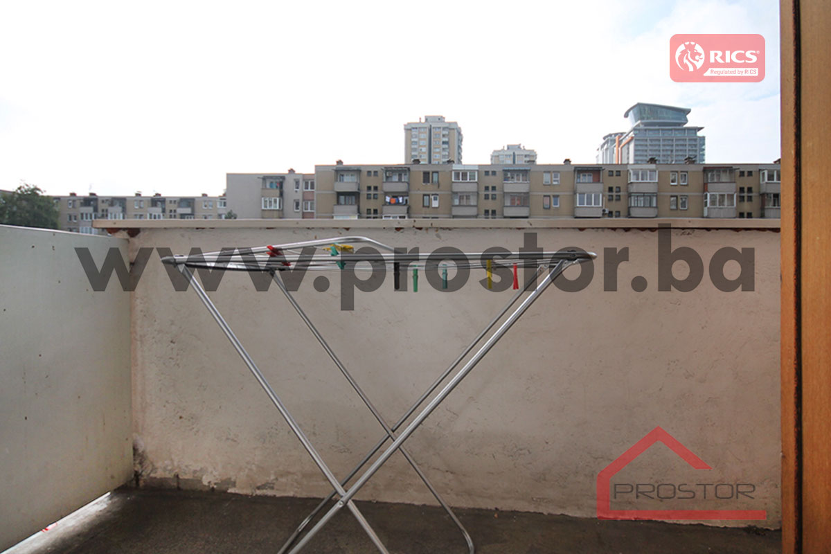 13 Balkon