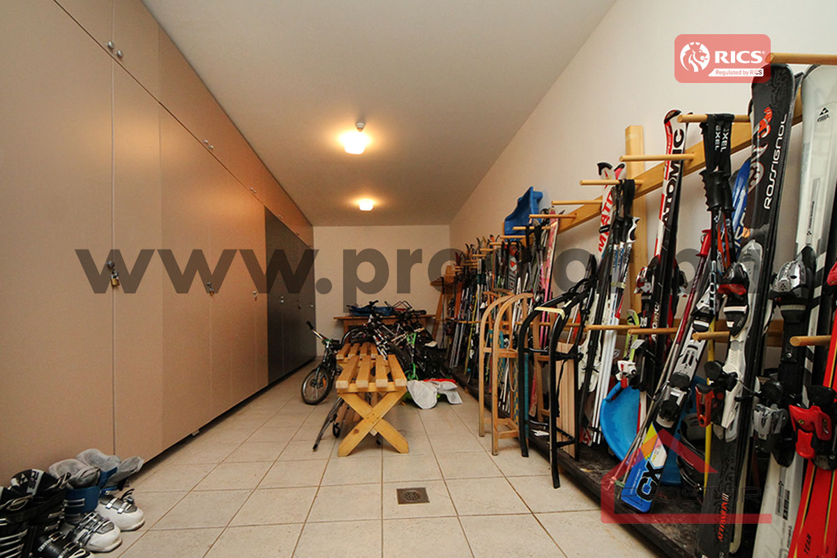 18 Skijašnica