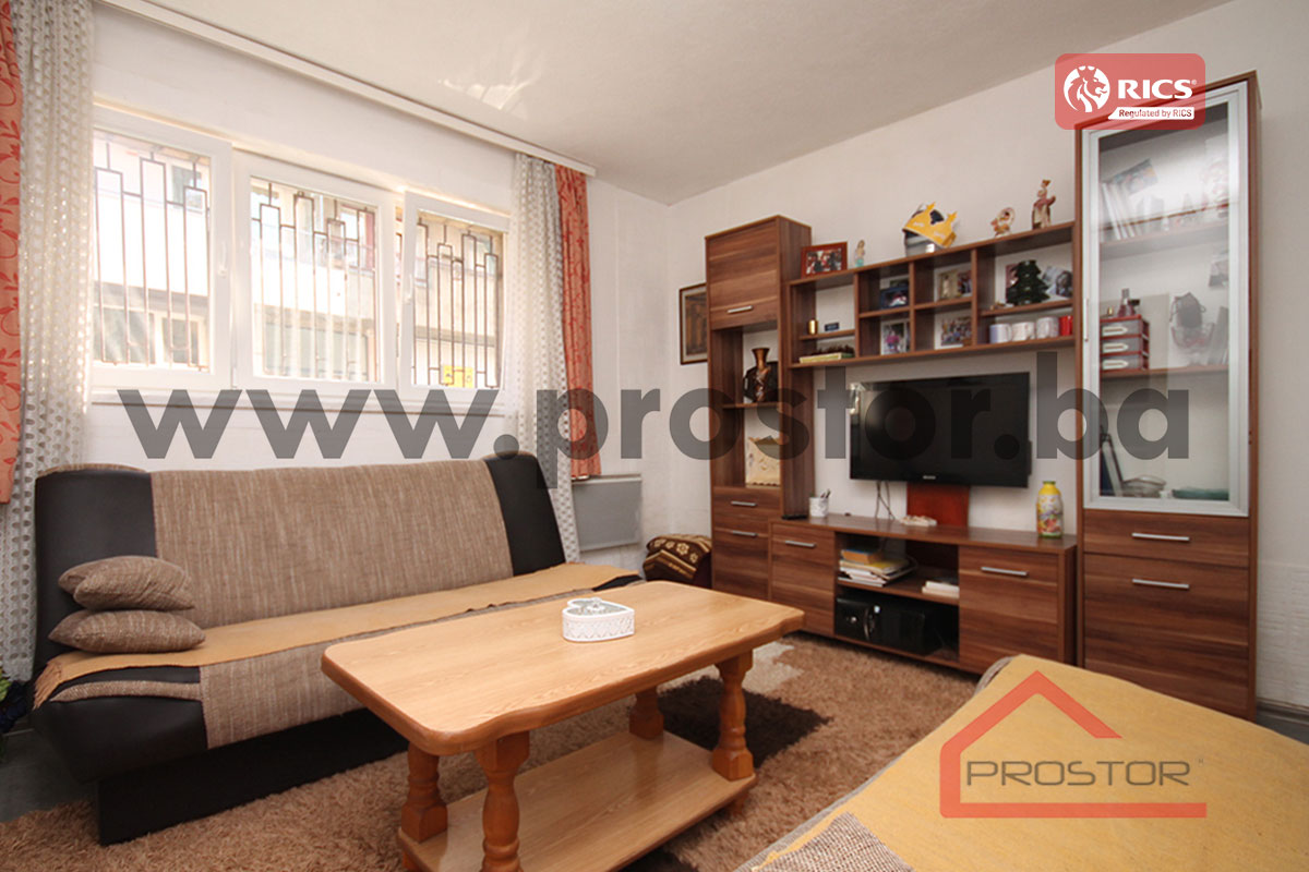 2 Dnevni boravak sl1
