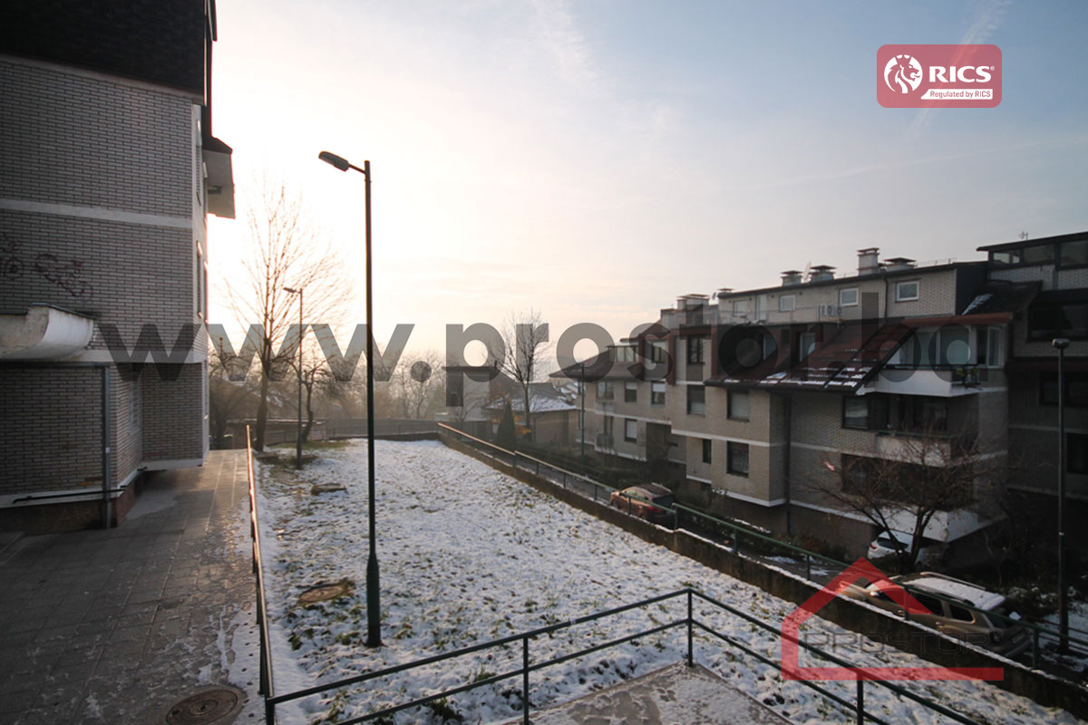 15 Pogled
