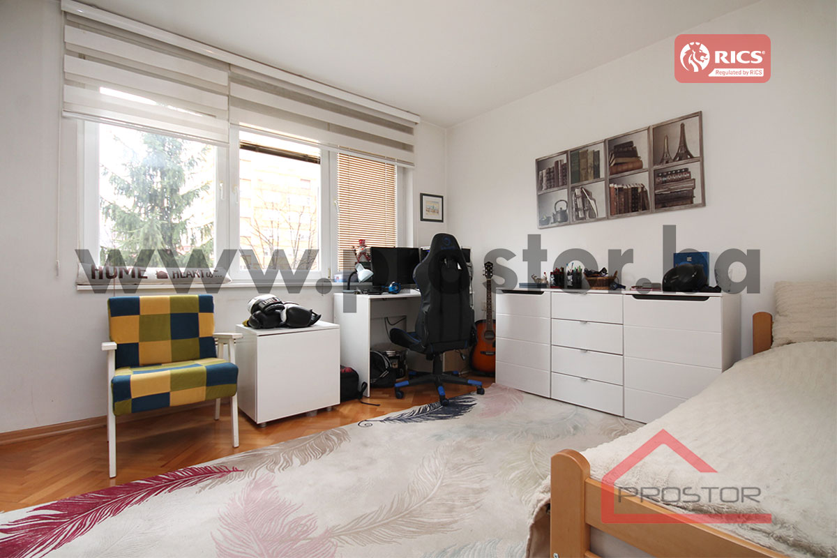 7 Spavaća soba sl1