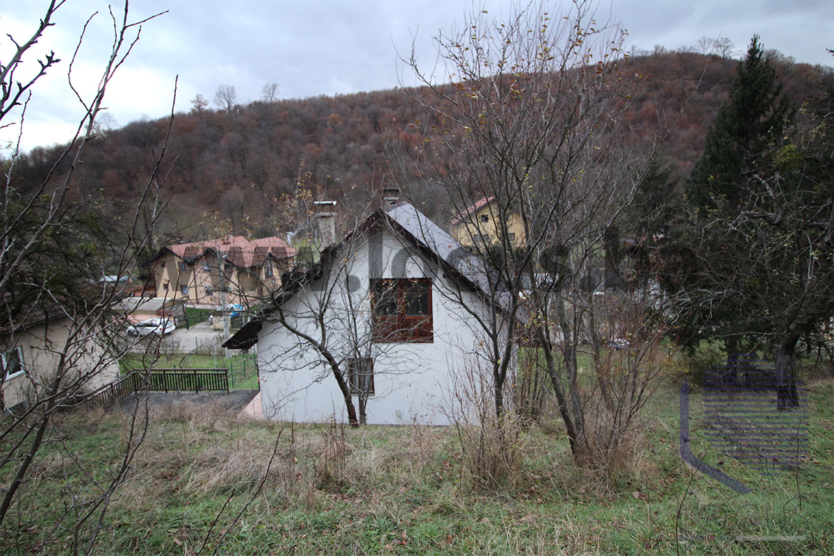 8 Vanjska slika
