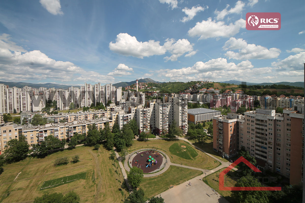 2 Pogled Istok