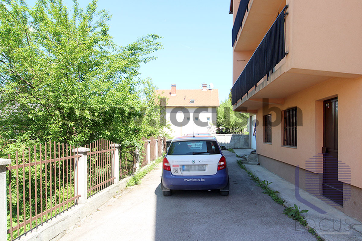 13 Parking