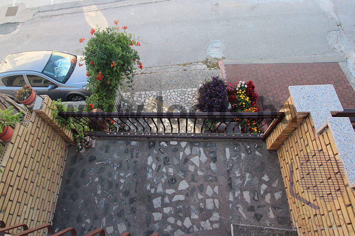 16-Pogled,-ulaz