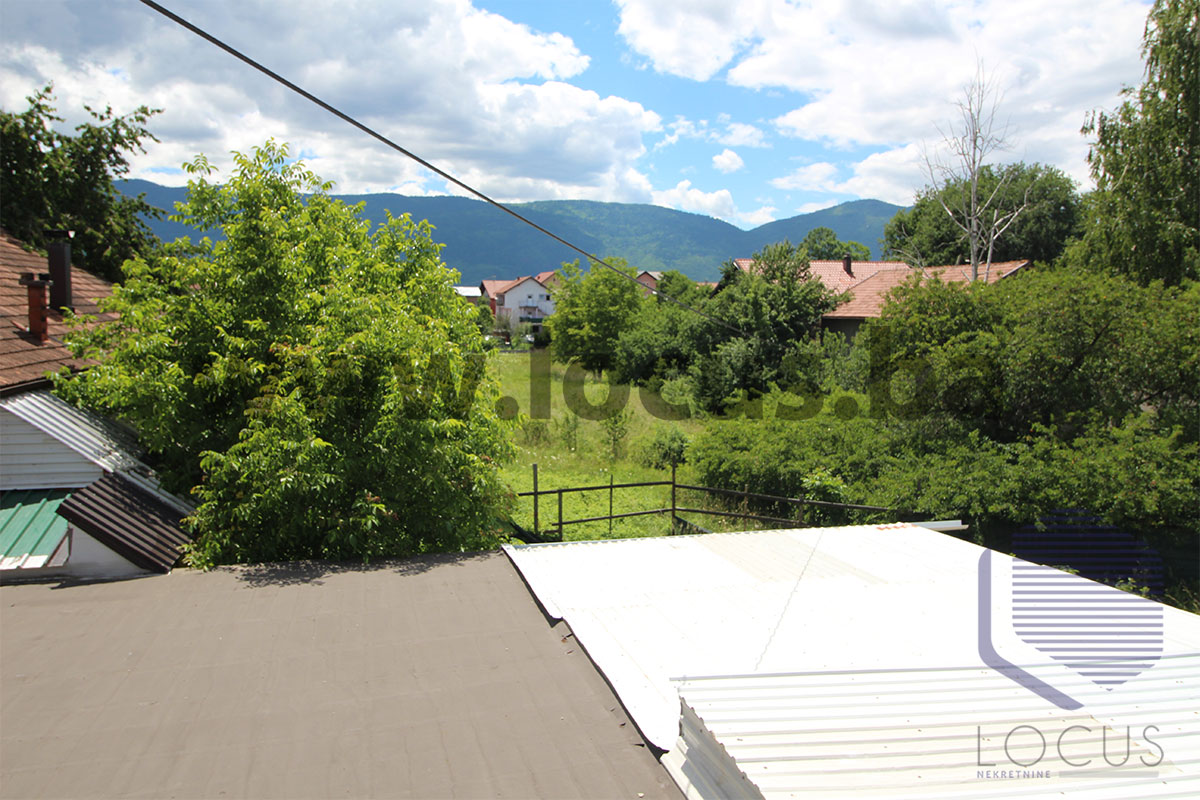 18 Pogled