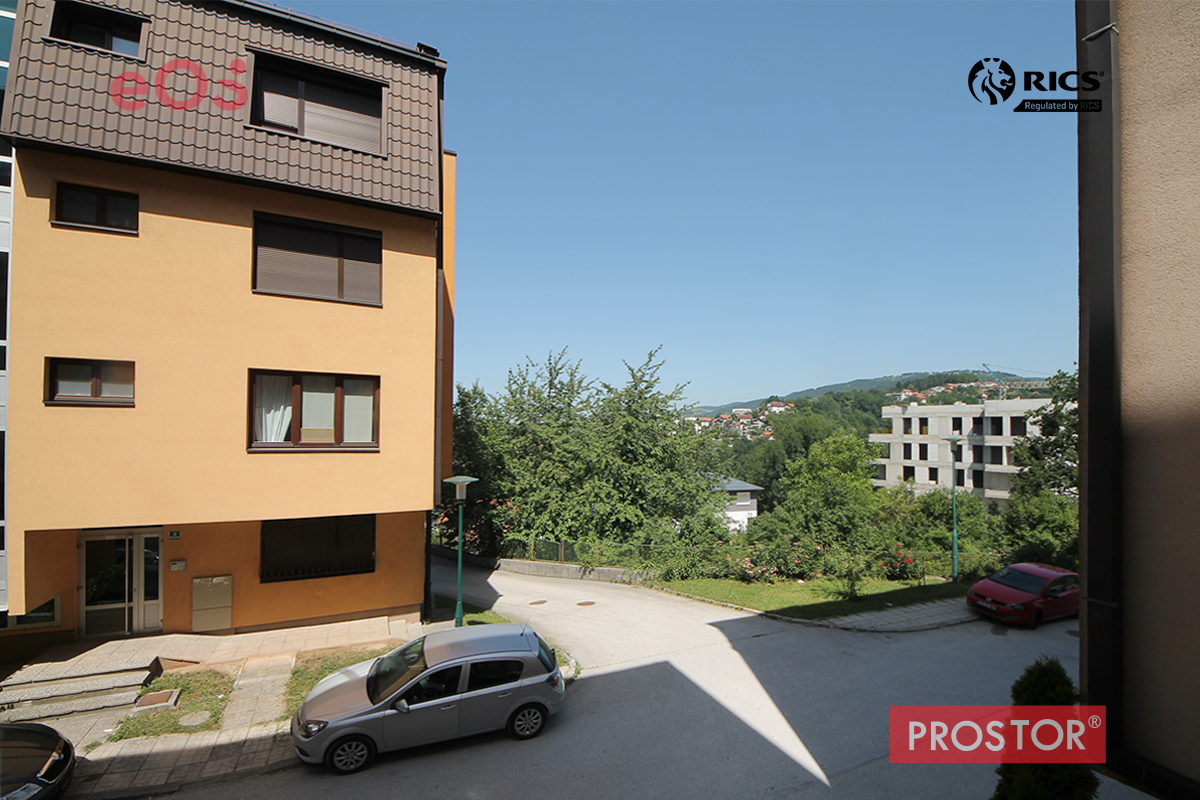 15 Pogled