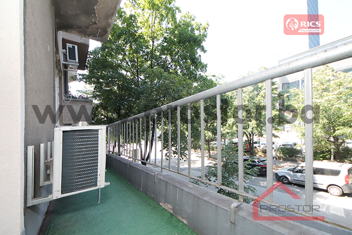 13 Balkon Drugi