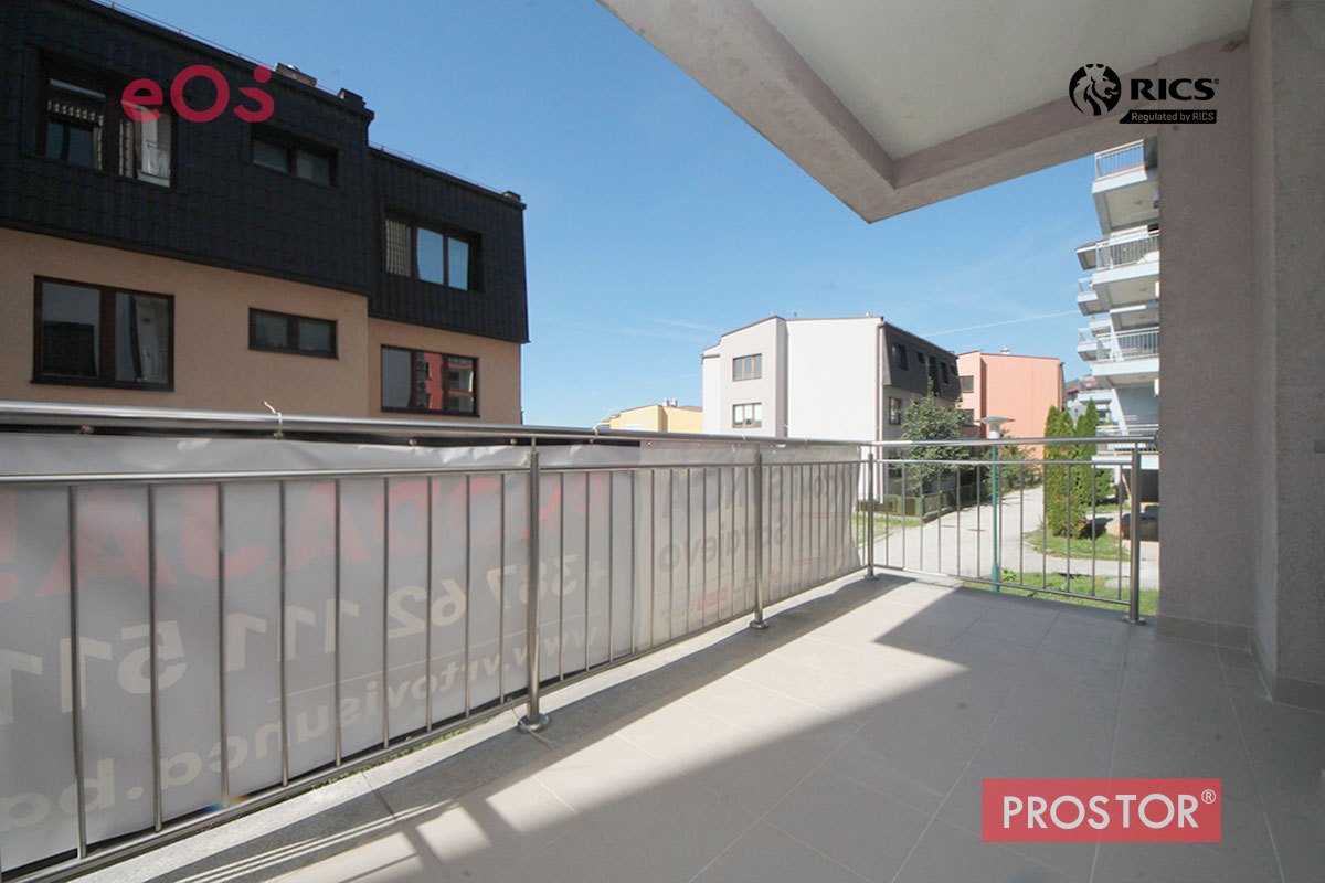 13 Balkon