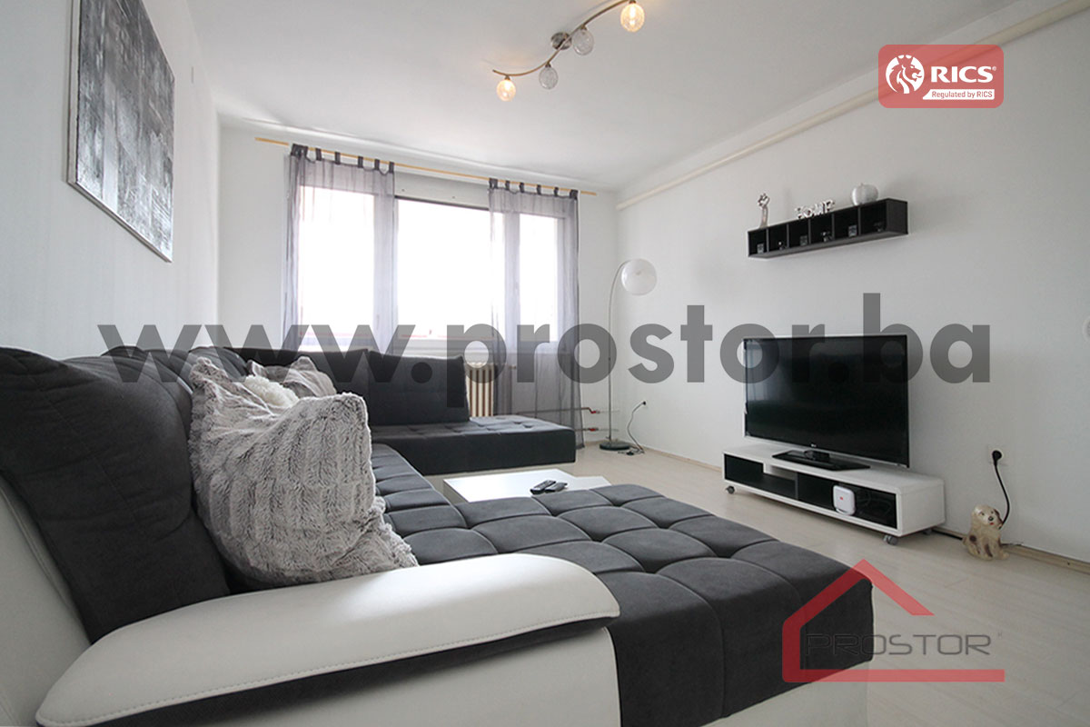 2 Dnevni boravak sl1