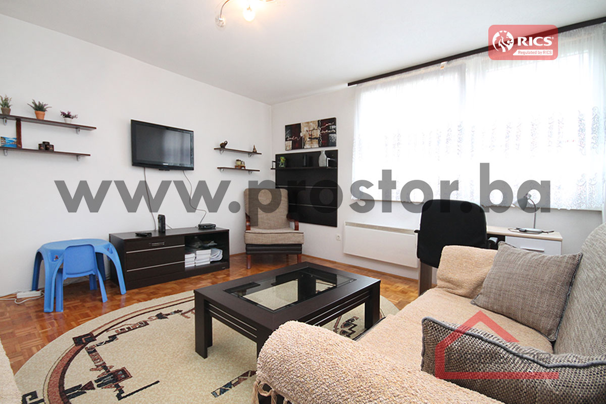 2 Dnevni boravak sl1