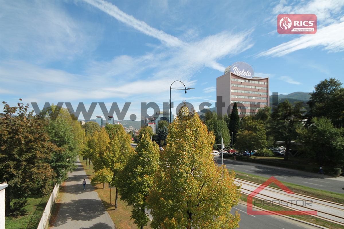 26-Pogled-s-terase-sl1