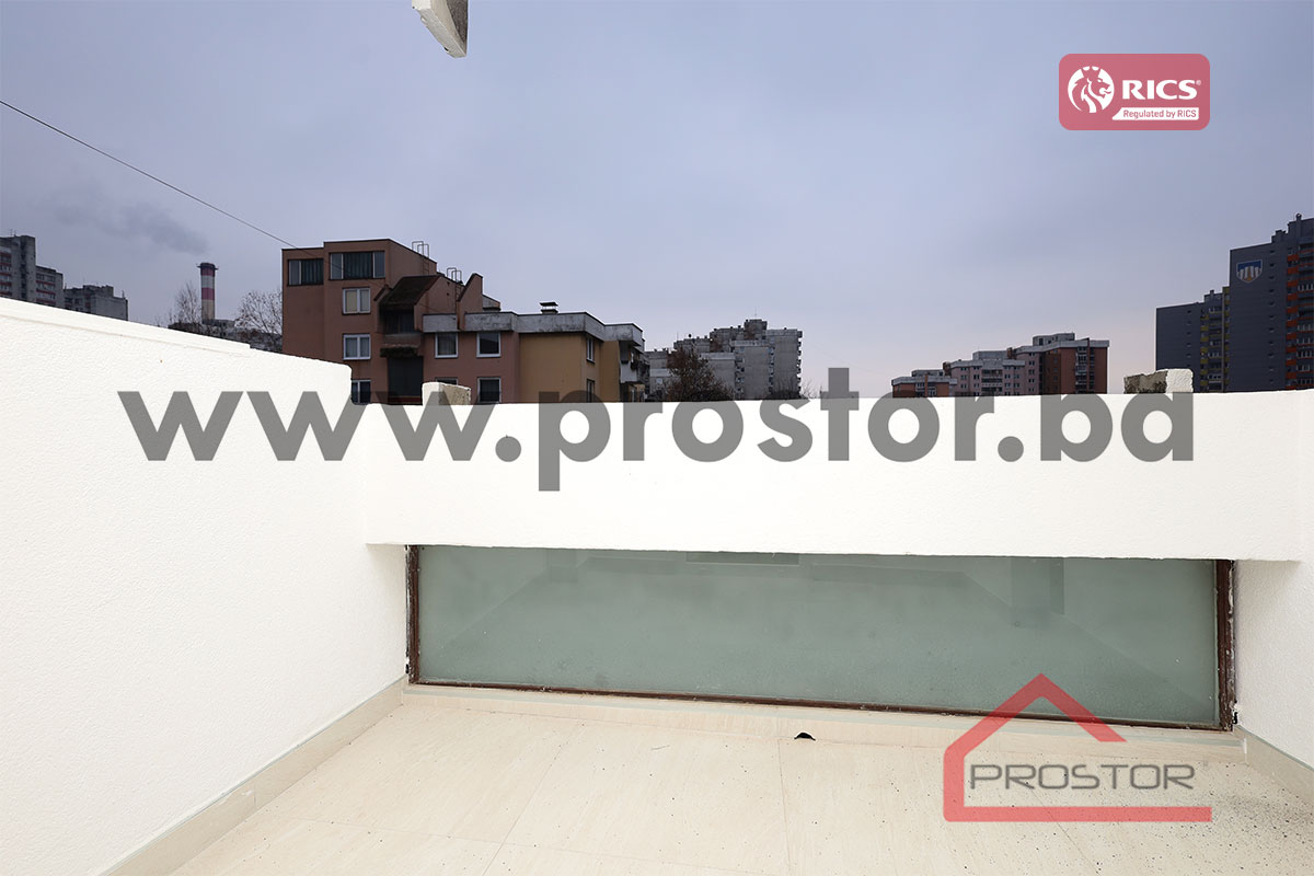 13 Balkon