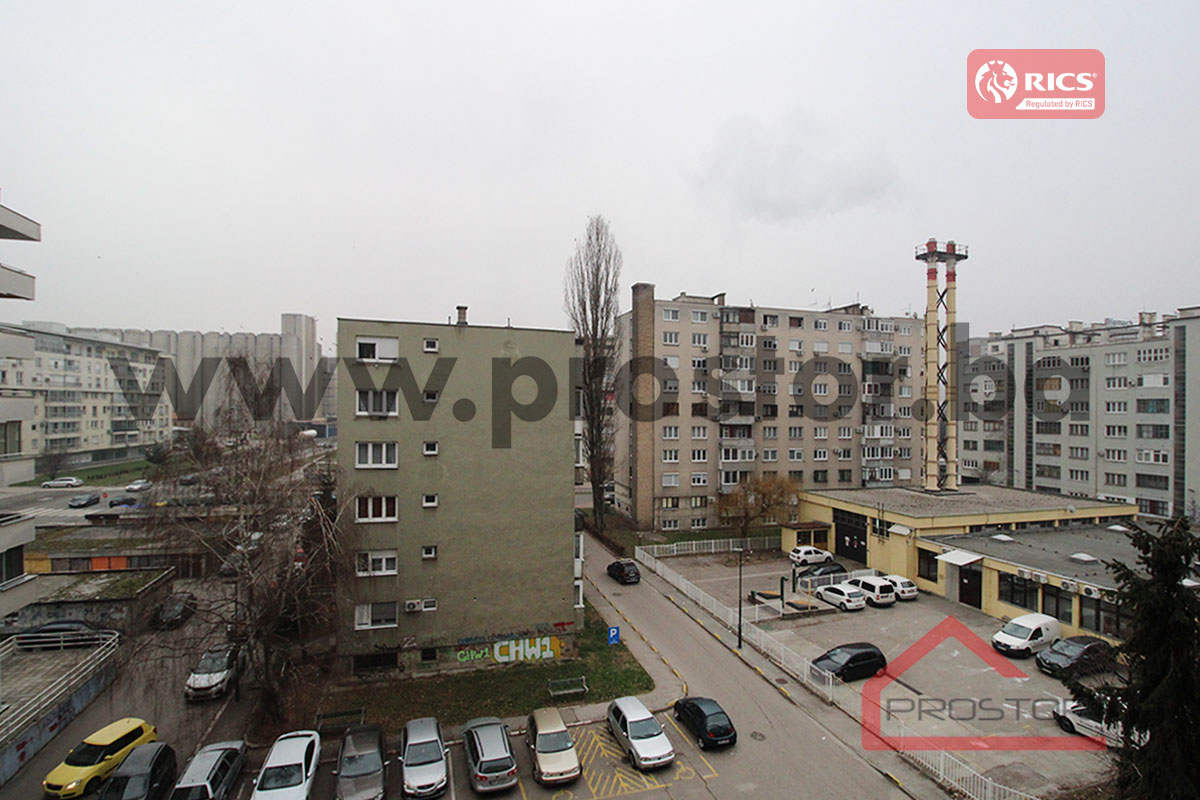 14 Pogled