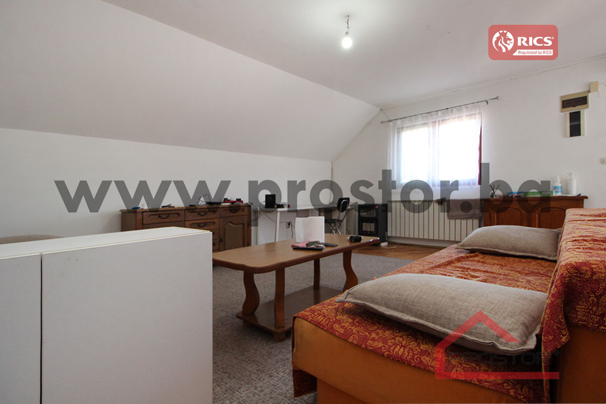 2 Dnevni boravak sl2