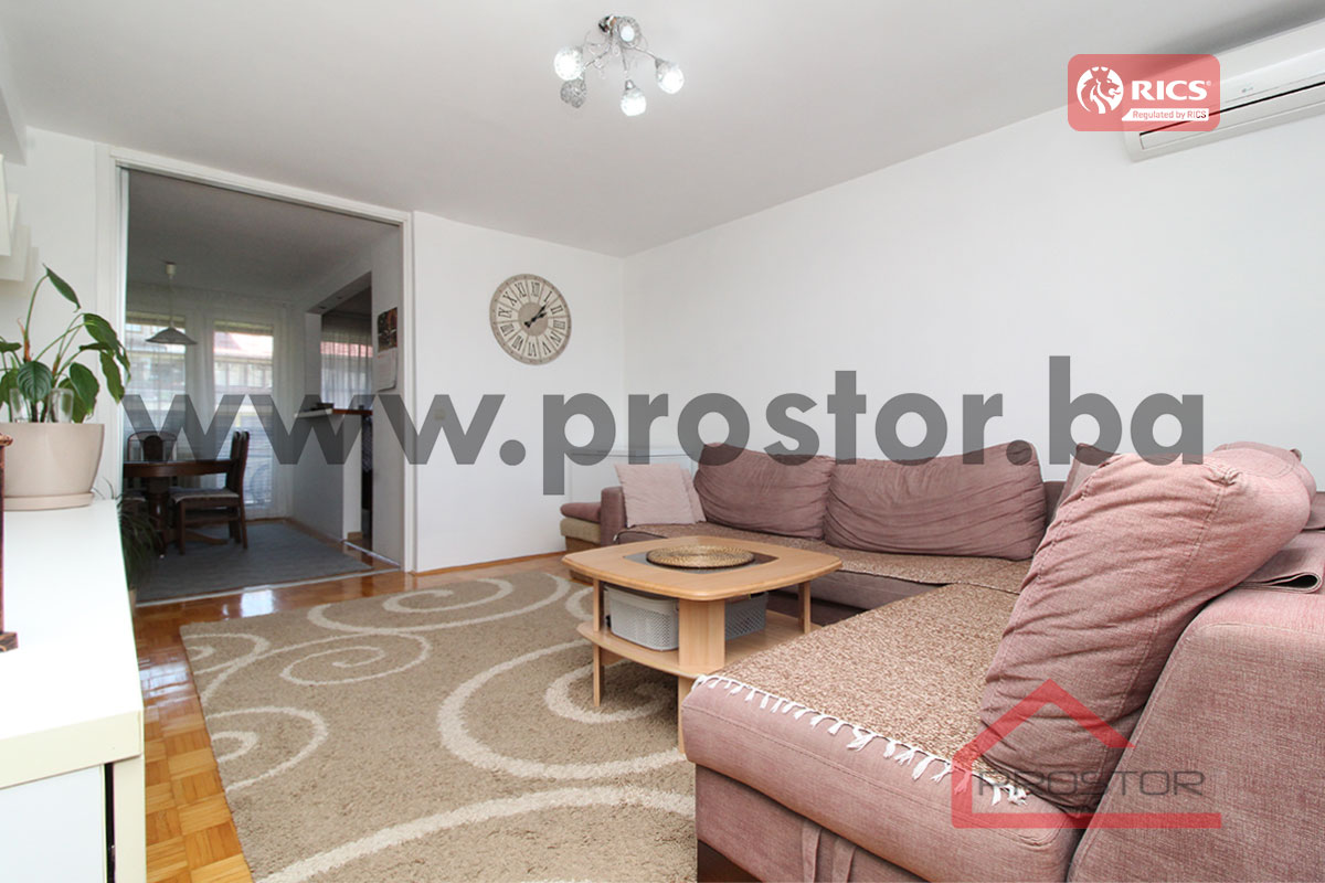3 Dnevni boravak sl3
