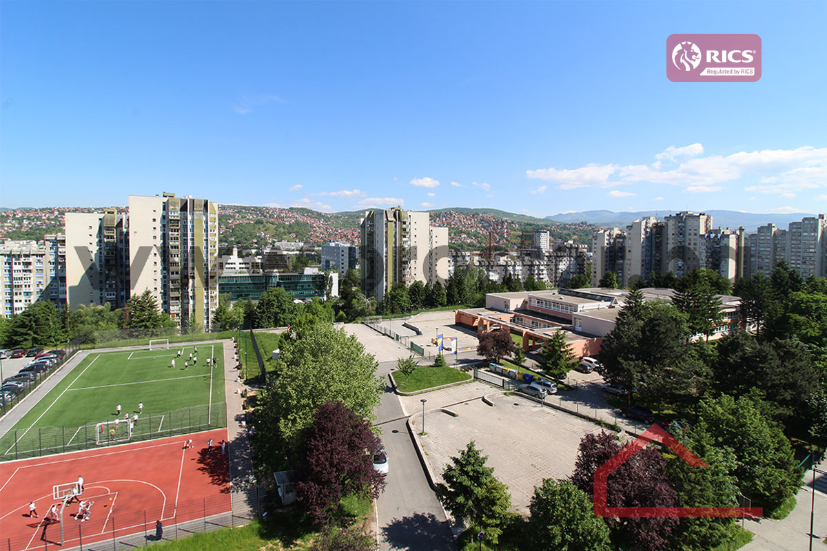 14 Pogled sl1