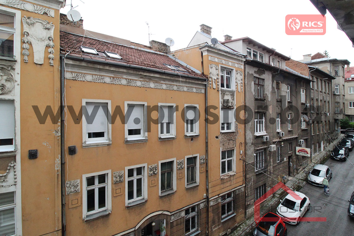 18 Pogled Istok
